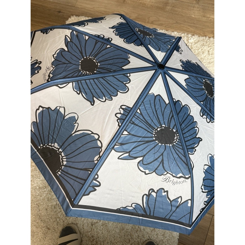 Brighton Compact Automatic Umbrella White, Light &‎ Dark Blue Floral Print